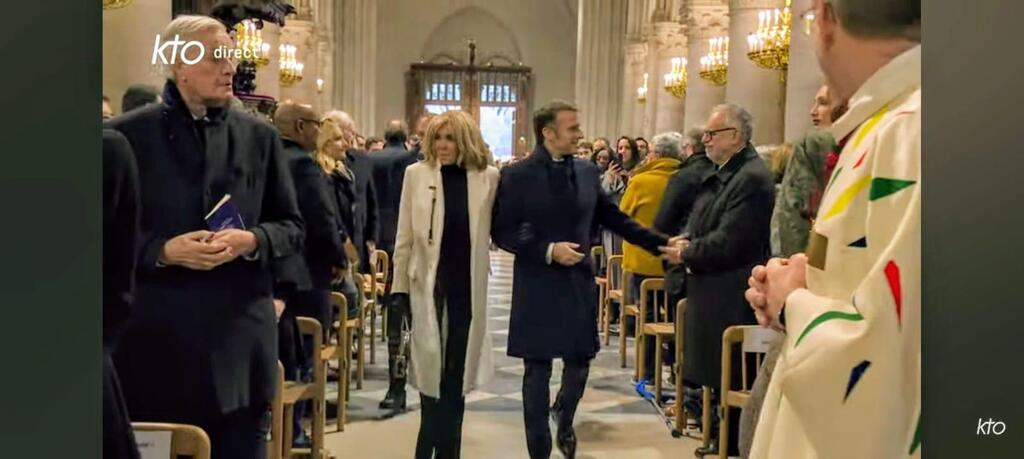 Sant'Egidio delegation, with Andrea Riccardi, at the reopening ceremony of Notre Dame, Paris